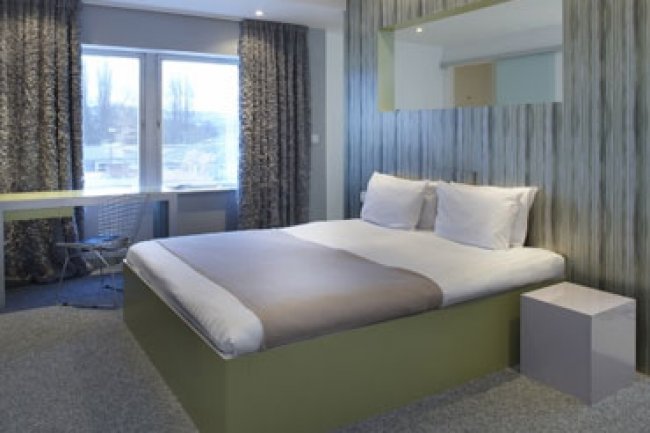 Big Sleep Hotel - Cheltenham - Image 2