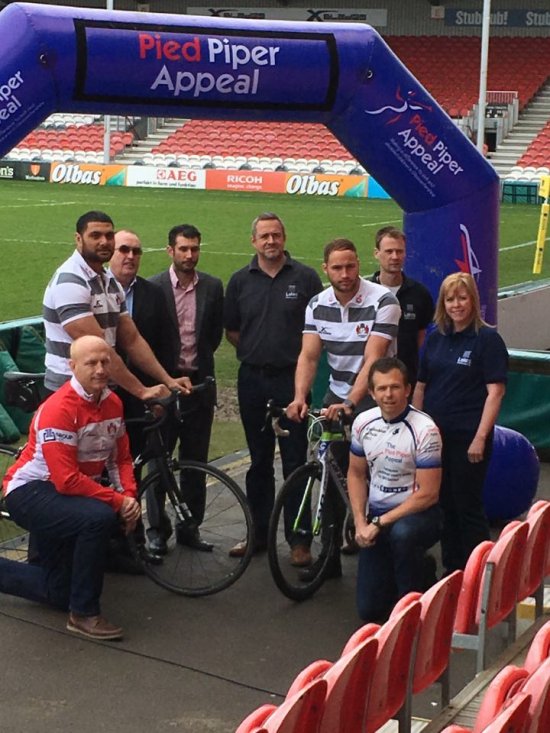 Evans Jones organise charity cycling event Evans Jones organise charity cycling event